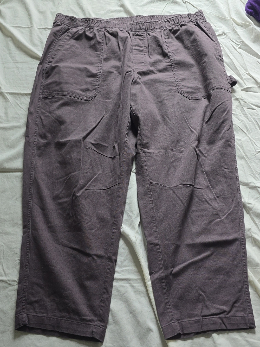 Old Navy Women's Cargo Pants in Dusty Mauve